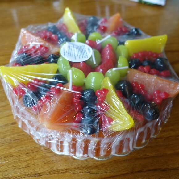 Anthropologie Italian Fruit-Topped Cake Flan Dessert-Shaped Wax Candle - Picture 9 of 14